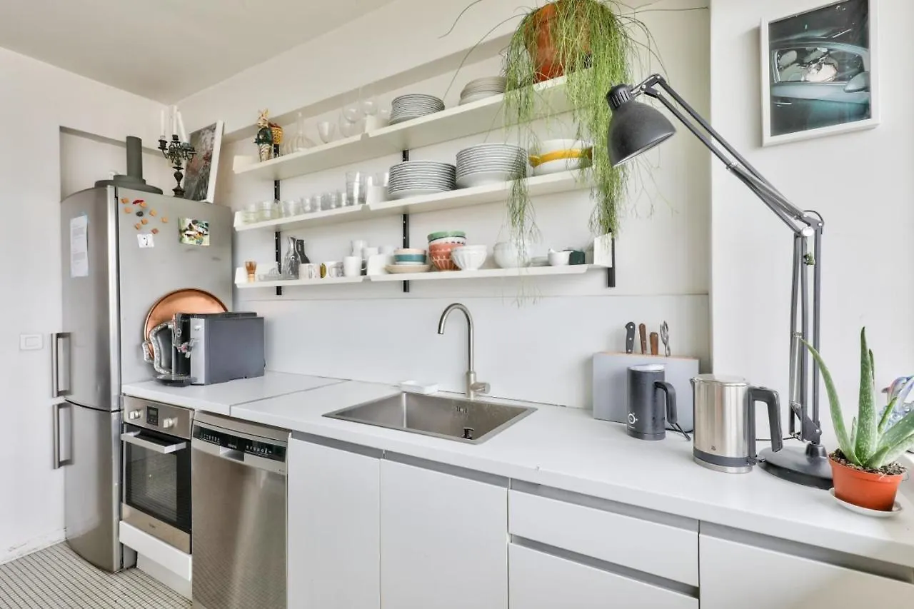 Beautiful Apartment For 4 People - Paris 10E